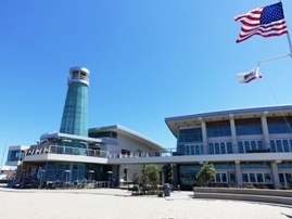 The Lighthouse Bayview Café