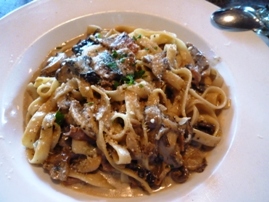 Fettuccine Gabriella at Mangia Mangia